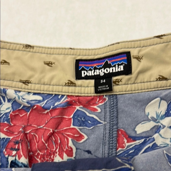 Patagonia Floral Swim Shorts - Picture 4 of 5